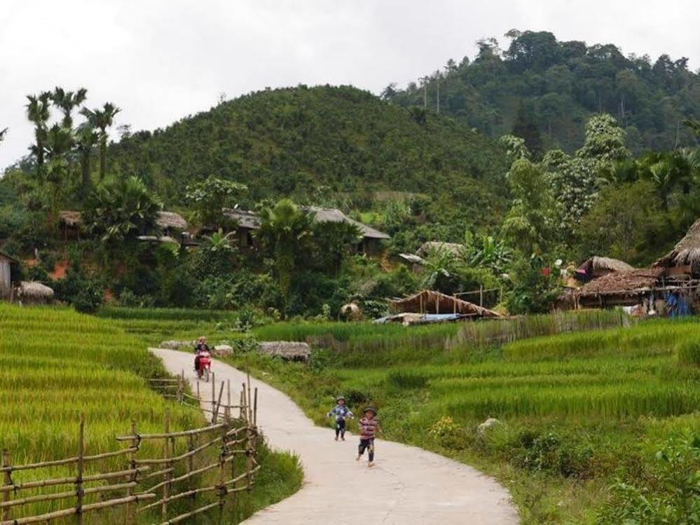 Ngan Nga Bac Ha Hotel Esterno foto